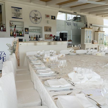 La Terrazza Sulla Rupe Relais Hotel Ostuni Bagian luar foto