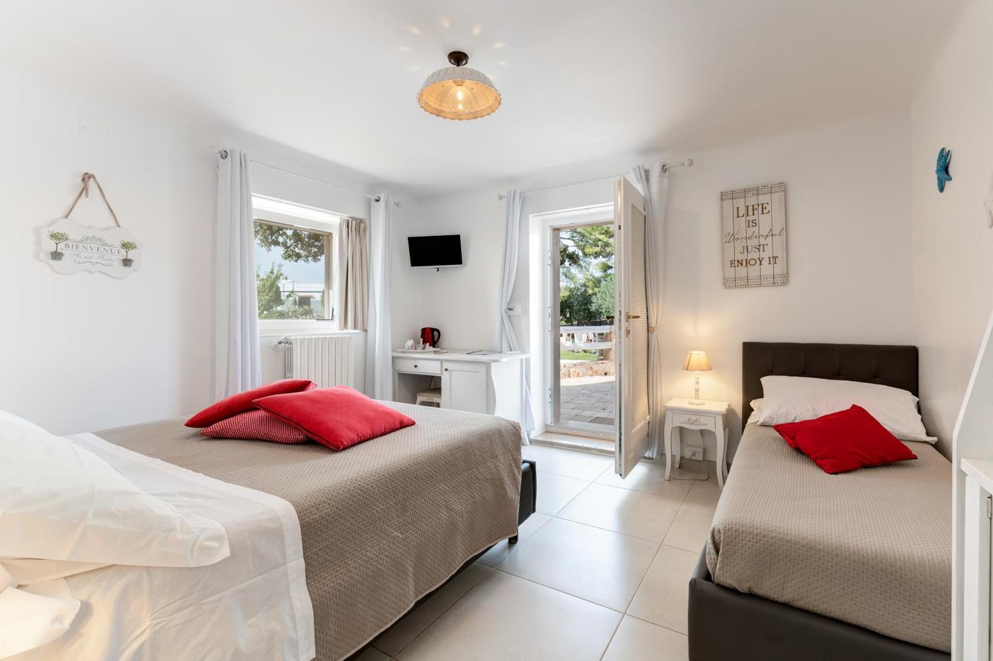 La Terrazza Sulla Rupe Relais Hotel Ostuni Bagian luar foto