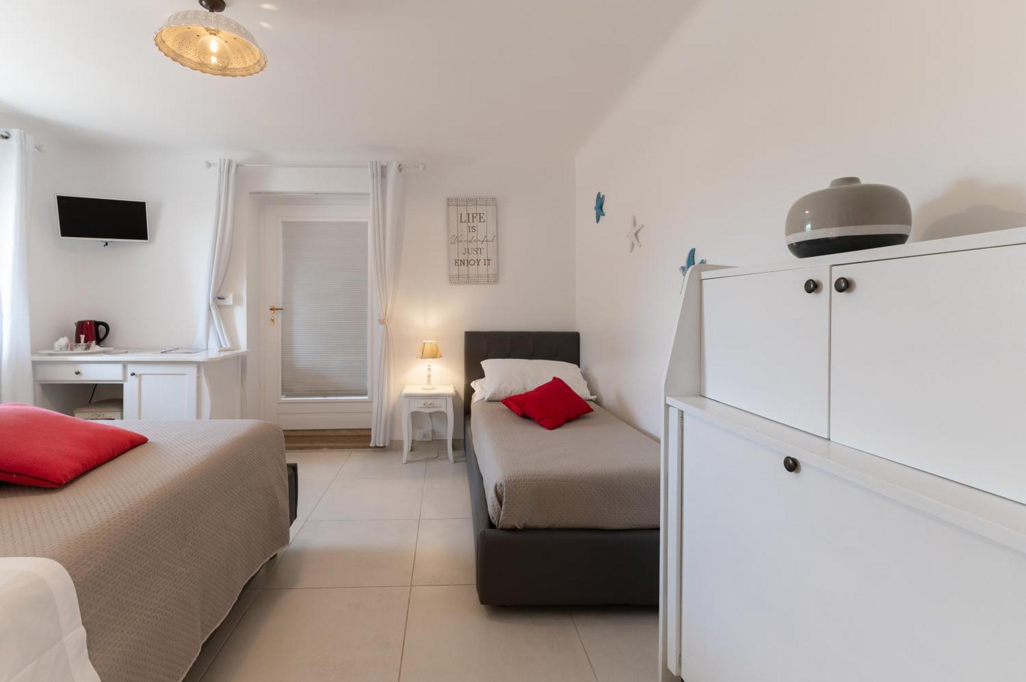 La Terrazza Sulla Rupe Relais Hotel Ostuni Bagian luar foto