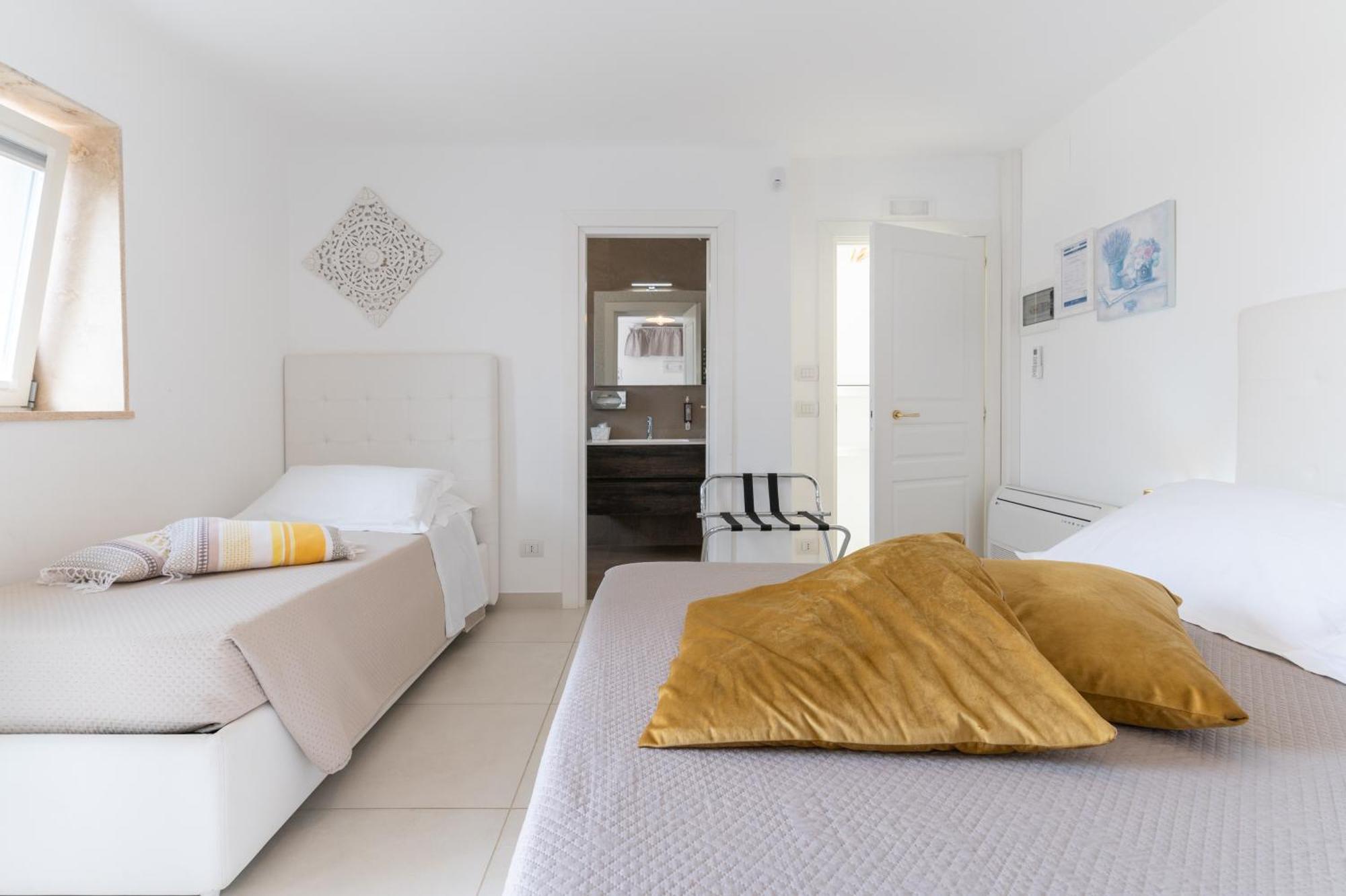 La Terrazza Sulla Rupe Relais Hotel Ostuni Bagian luar foto